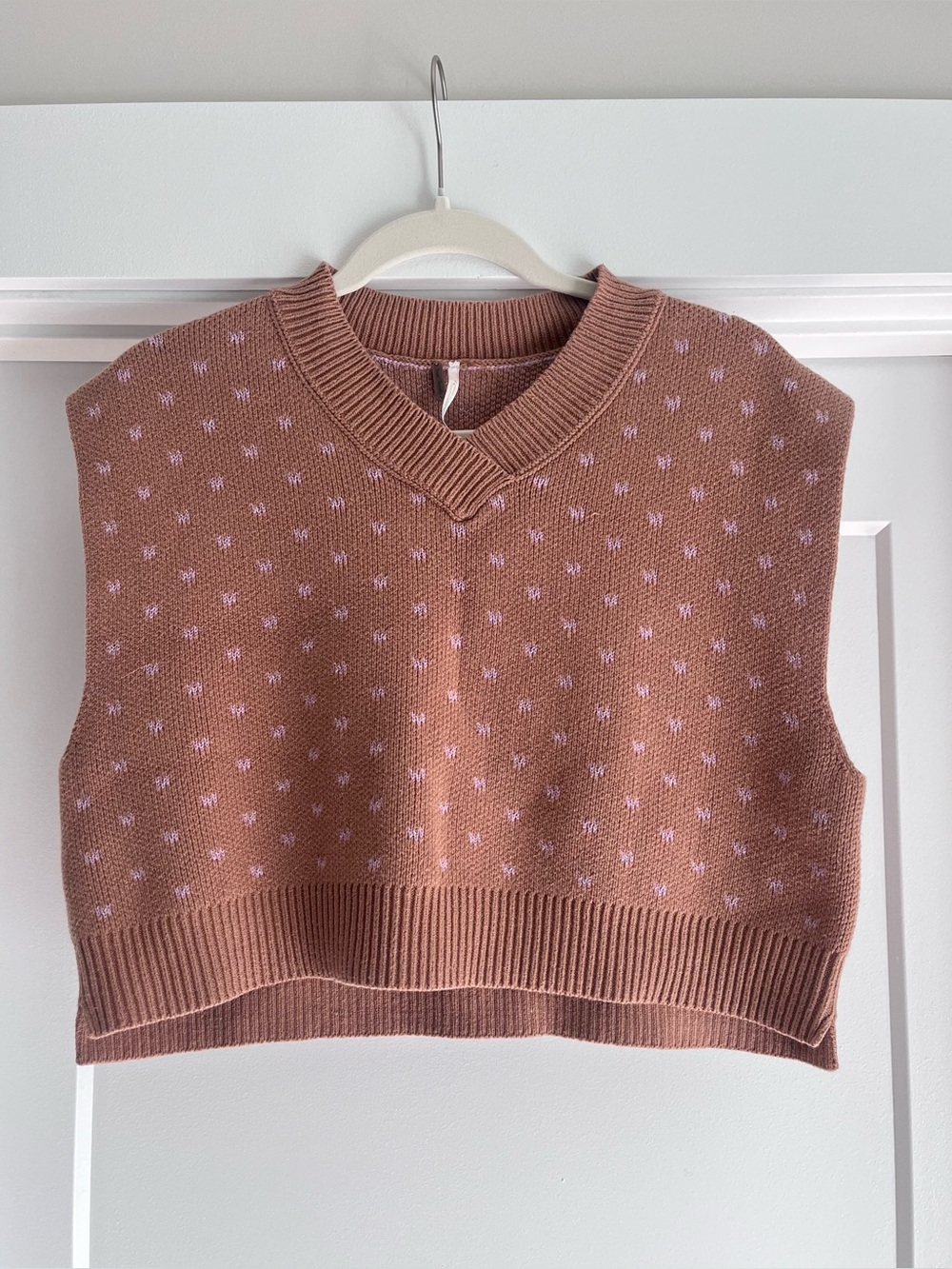 Free People Sweater Vest Brown lilac hearts XS